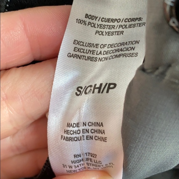 NWT Men’s Reebok Training Sweatshirt/Jacke… - Picture 7 of 7